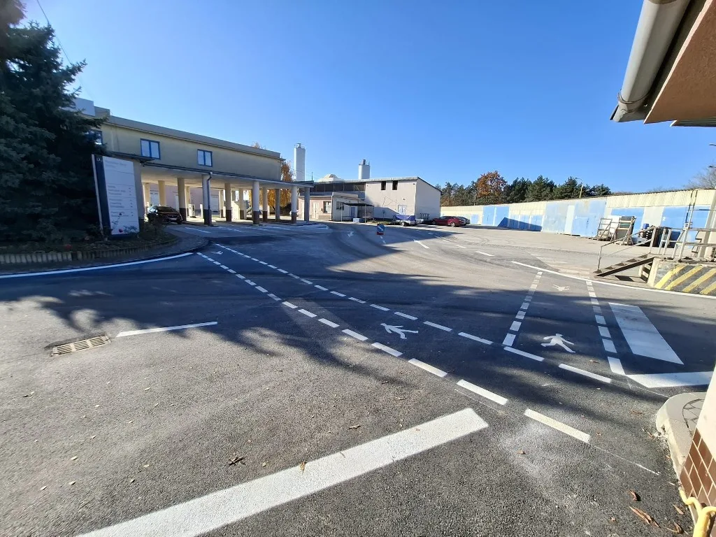 Pohľad na upravený areál po dokončení rekonštrukcie