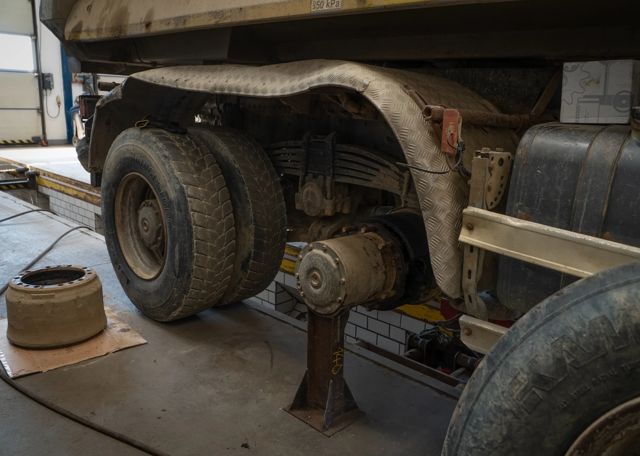 Servis vozidiel UND-03