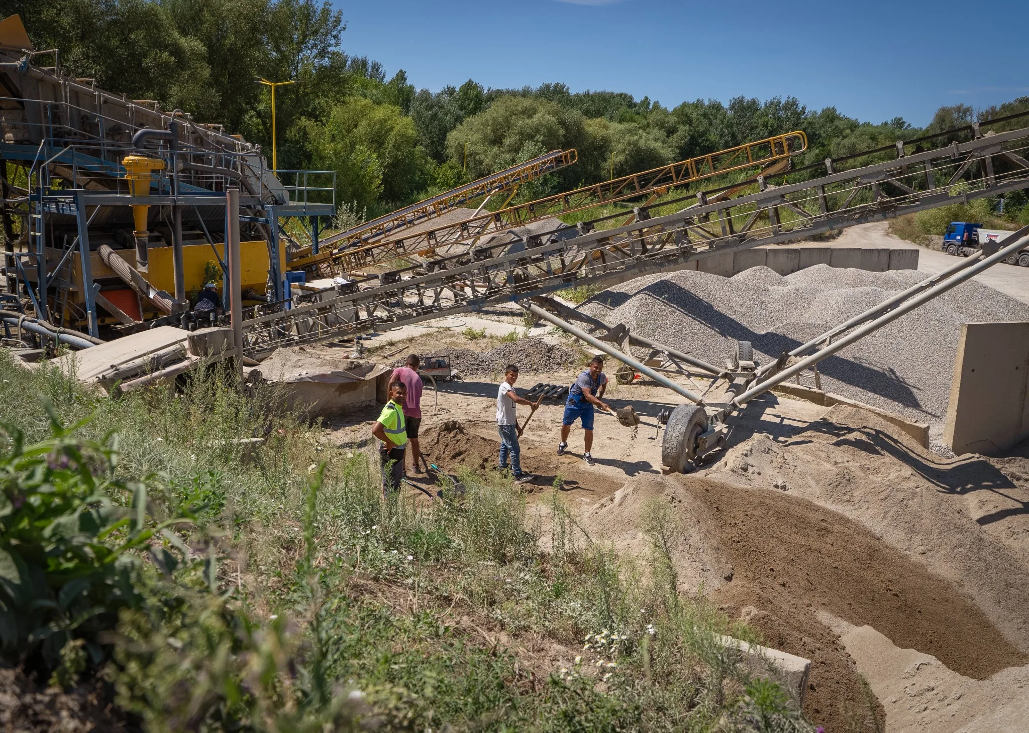 Stavebné hmoty UND-03